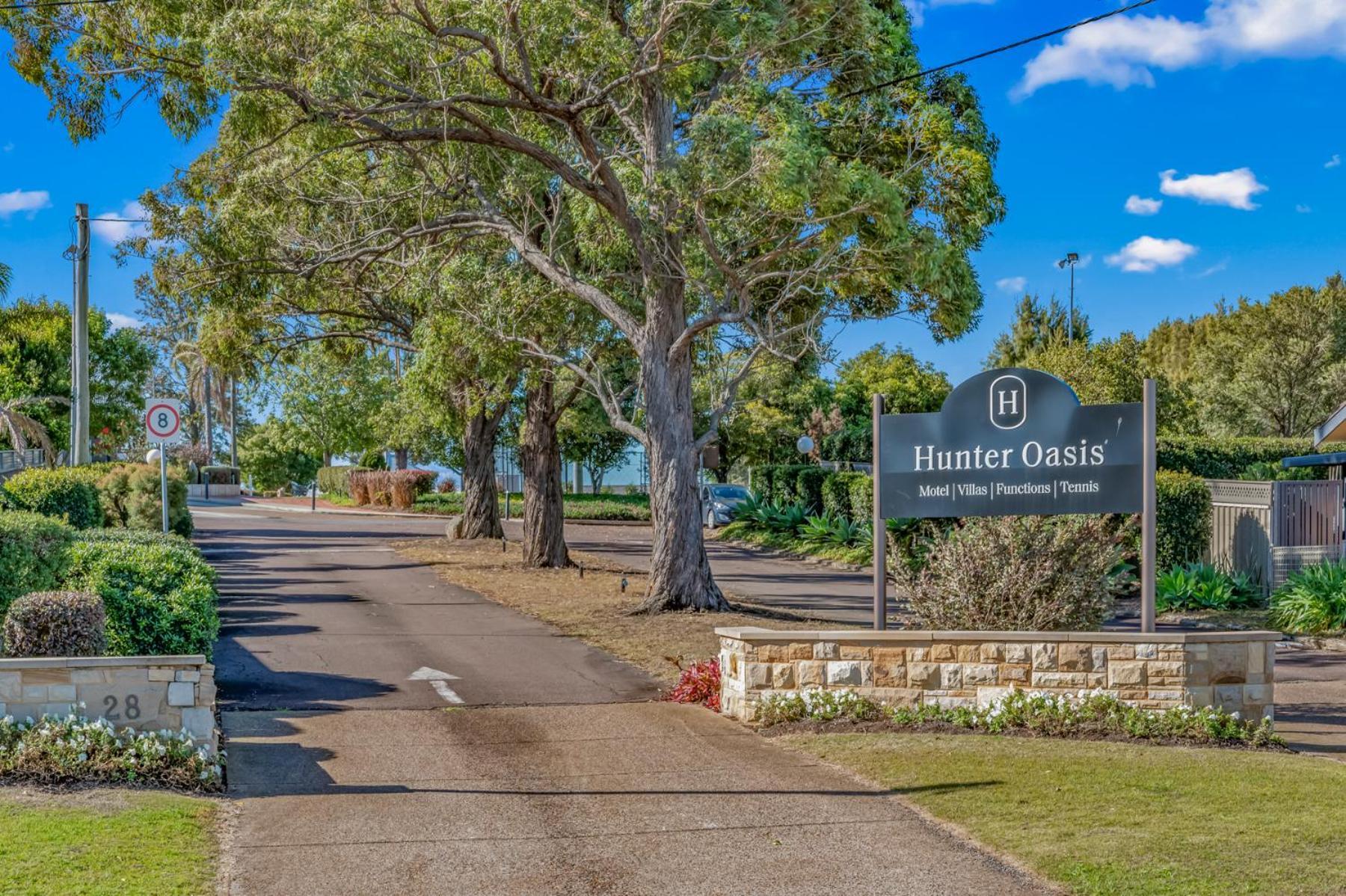 Hunter Oasis Motel